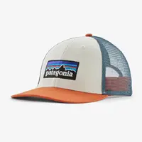 Patagonia Hat P-6 Logo Trucker LoPro White/Redtail Rust image