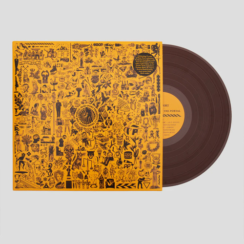 Passport Vinyl 11 Year Gold Black